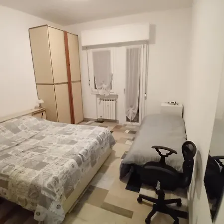 Viale Iv Novembre 19 Apartamento