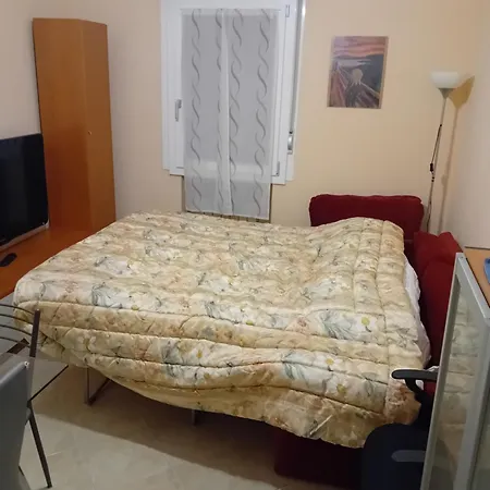 Apartamento Viale Iv Novembre 19 *