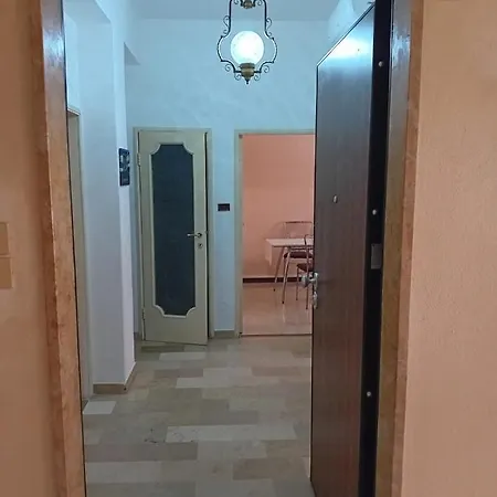 Viale Iv Novembre 19 Appartamento