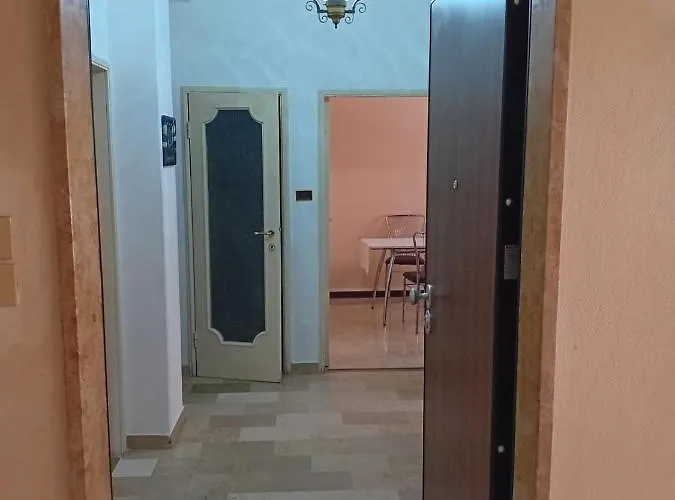 Viale Iv Novembre 19 Apartament